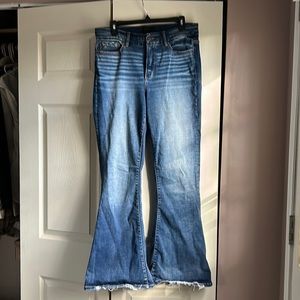 Buckle black flair jeans